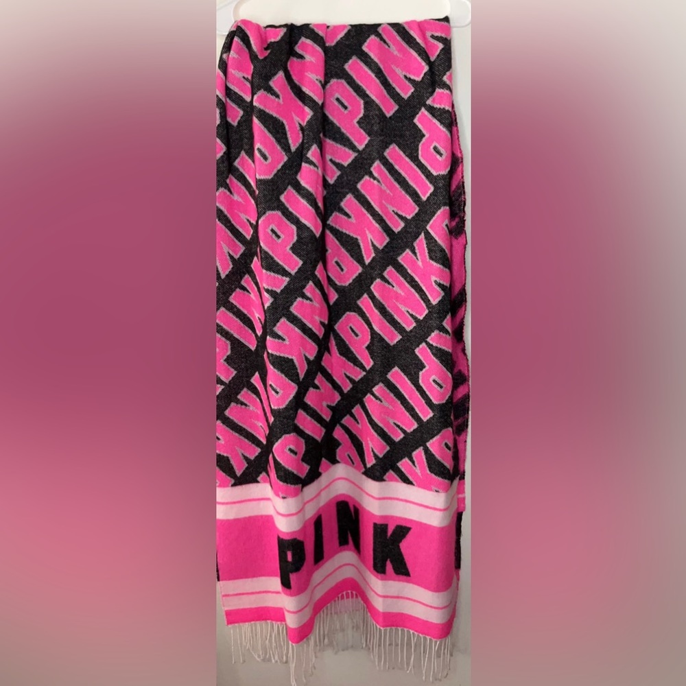 PINK scarf